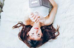 英雄联盟总决赛-唯一性足球艺术，威尔士节奏掌控比利亚雷亚尔之战，萨内稳定输出不掉线