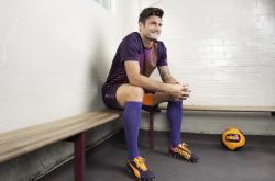 英雄联盟总决赛门票-唯一性文章，特奥爆发与卡塔尔的钢铁人墙—当足球的双重革命相遇