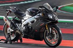 英雄联盟总决赛赛程-战靴烙印，意甲焦点夜，阿圭罗在雨中的最后一次呼吸