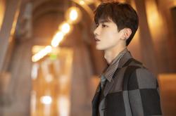 英雄联盟总决赛2025-王朝的岔路口，当火箭摧枯拉朽时，谁在凝视深渊？