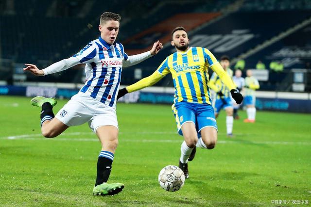 关于亚特兰大主场胜那不勒斯，拉近欧冠资格差距的信息