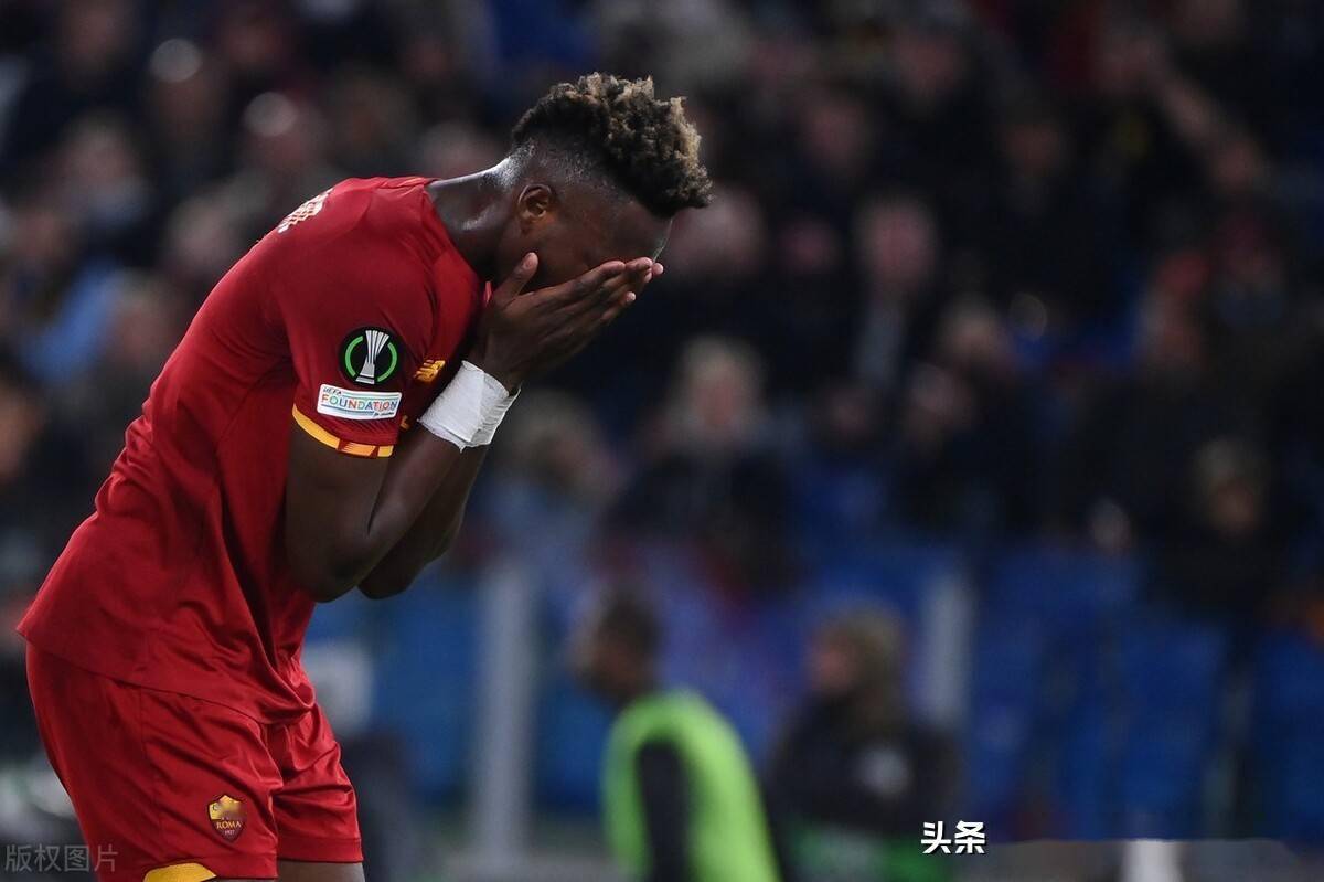 包含罗马队主力中卫受伤，恐影响球队未来比赛的词条