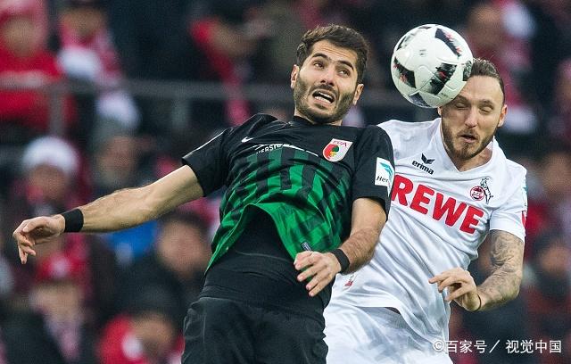 关于沙尔克在主场战胜对手，挽回失利势头的信息