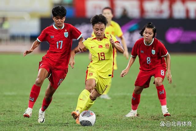 韩国队在女足赛事中斩获胜利 韩国队在女足赛事中斩获胜利