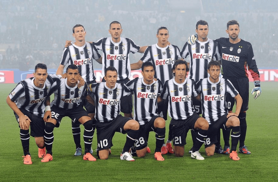 尤文图斯取胜,轻松晋级欧冠半决赛欧洲霸主继续征程的简单介绍 尤文图斯取胜,轻松晋级欧冠半决赛欧洲霸主继续征程的简单介绍