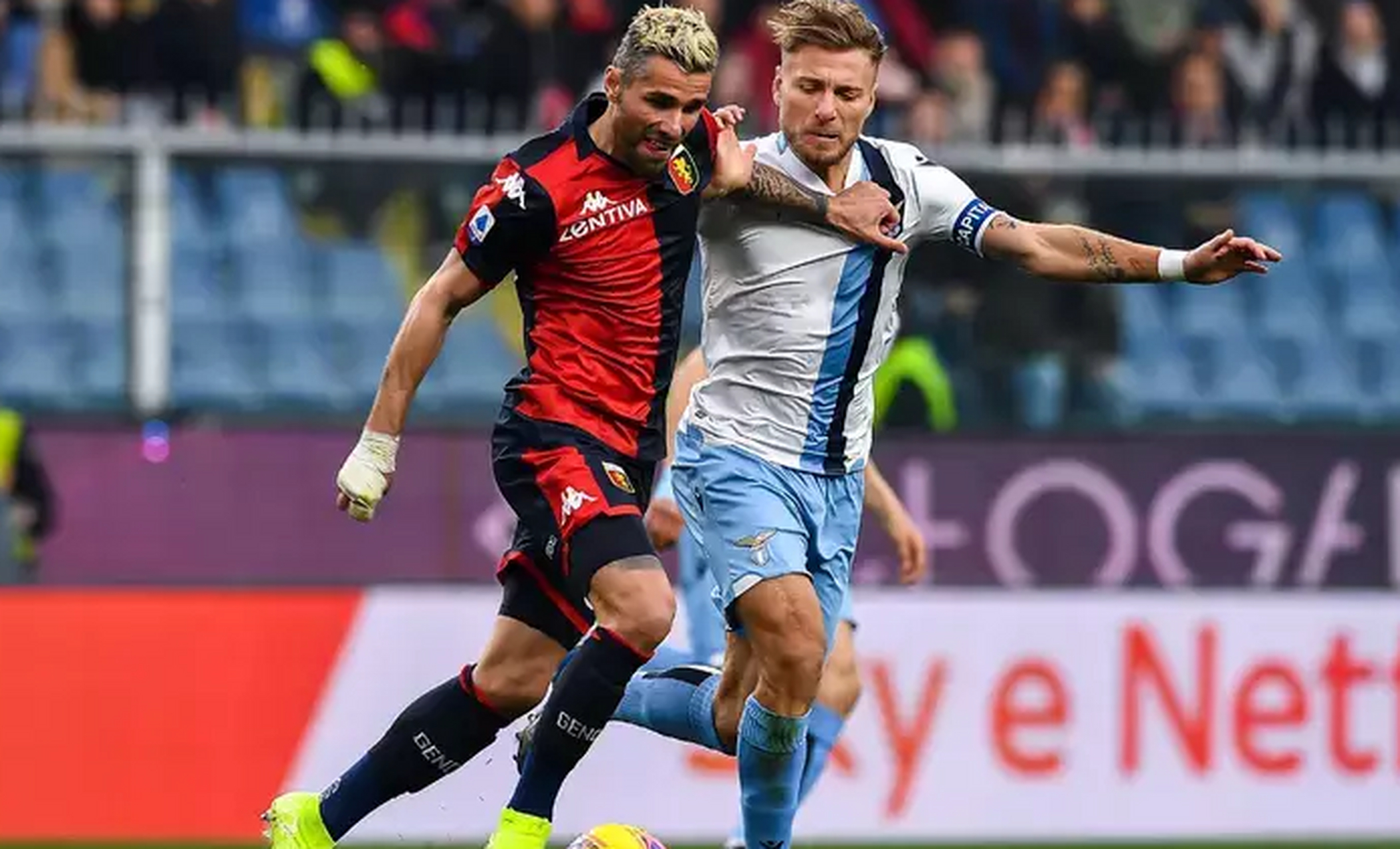 埃弗顿险胜狼队，保持胜利势头