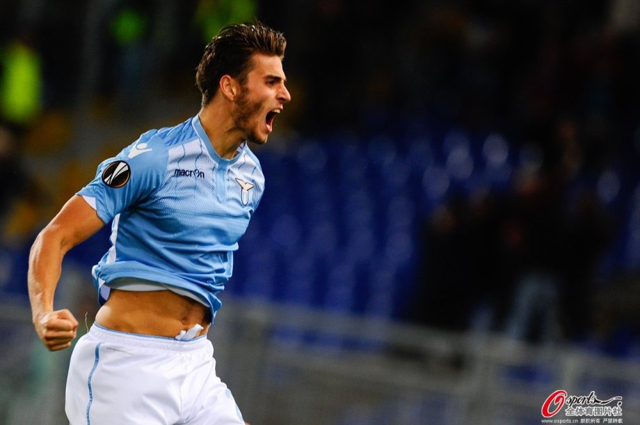 拉齐奥球员集结备战,欲闯欧联杯 拉齐奥球员集结备战,欲闯欧联杯