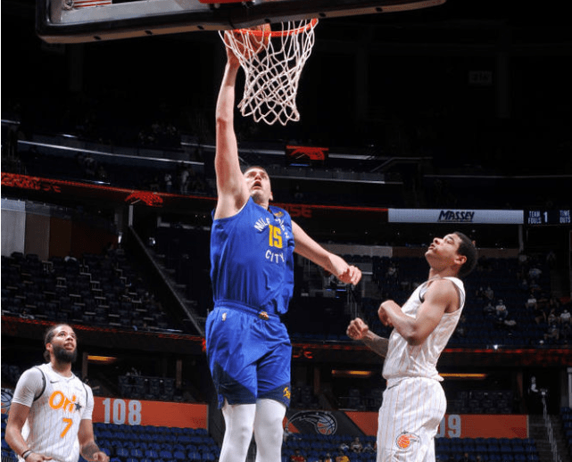 上海队力克掘金,赵继伟点燃赛场 上海队力克掘金,赵继伟点燃赛场