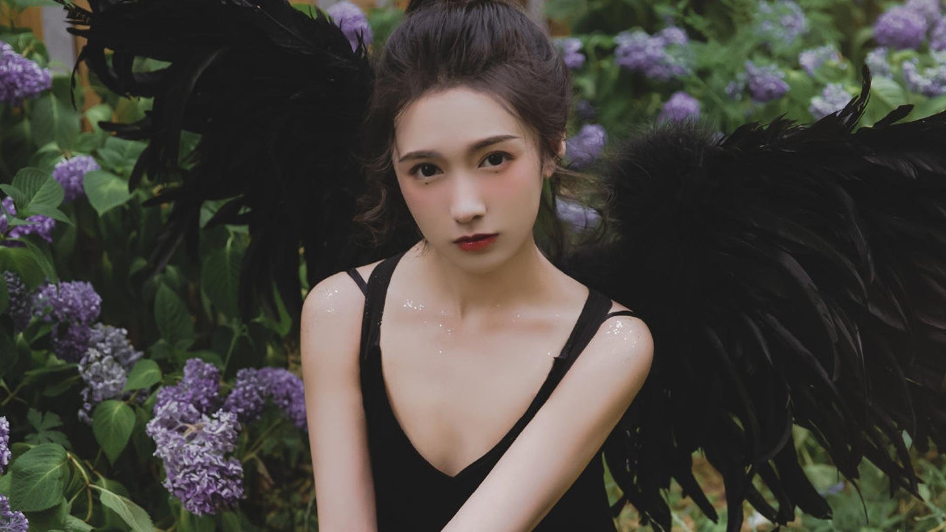 黄喜灿梅开二度！乌克兰惨败莱比锡红牛，亚洲巨星闪耀欧洲