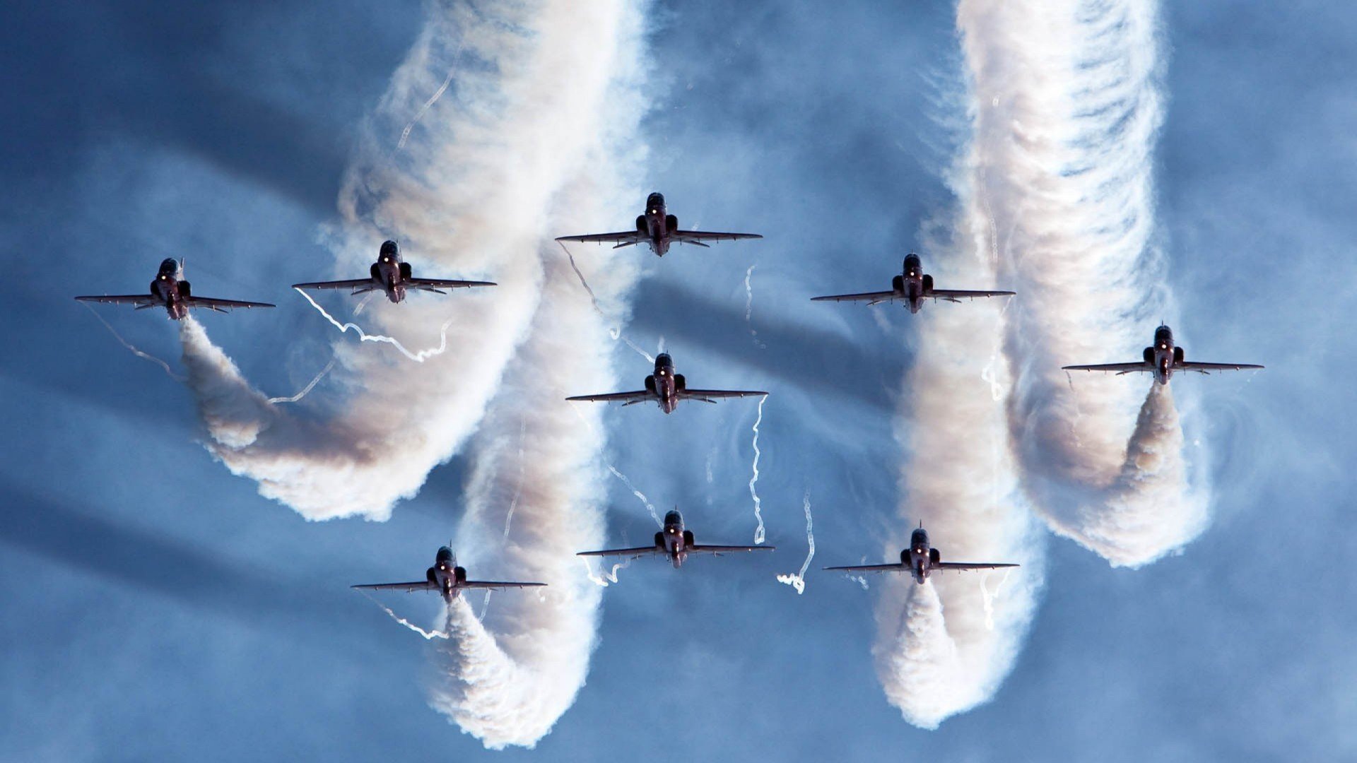 双线制霸，从CBA决胜局到NBA-F1隐喻，论关键时刻的绝对掌控力