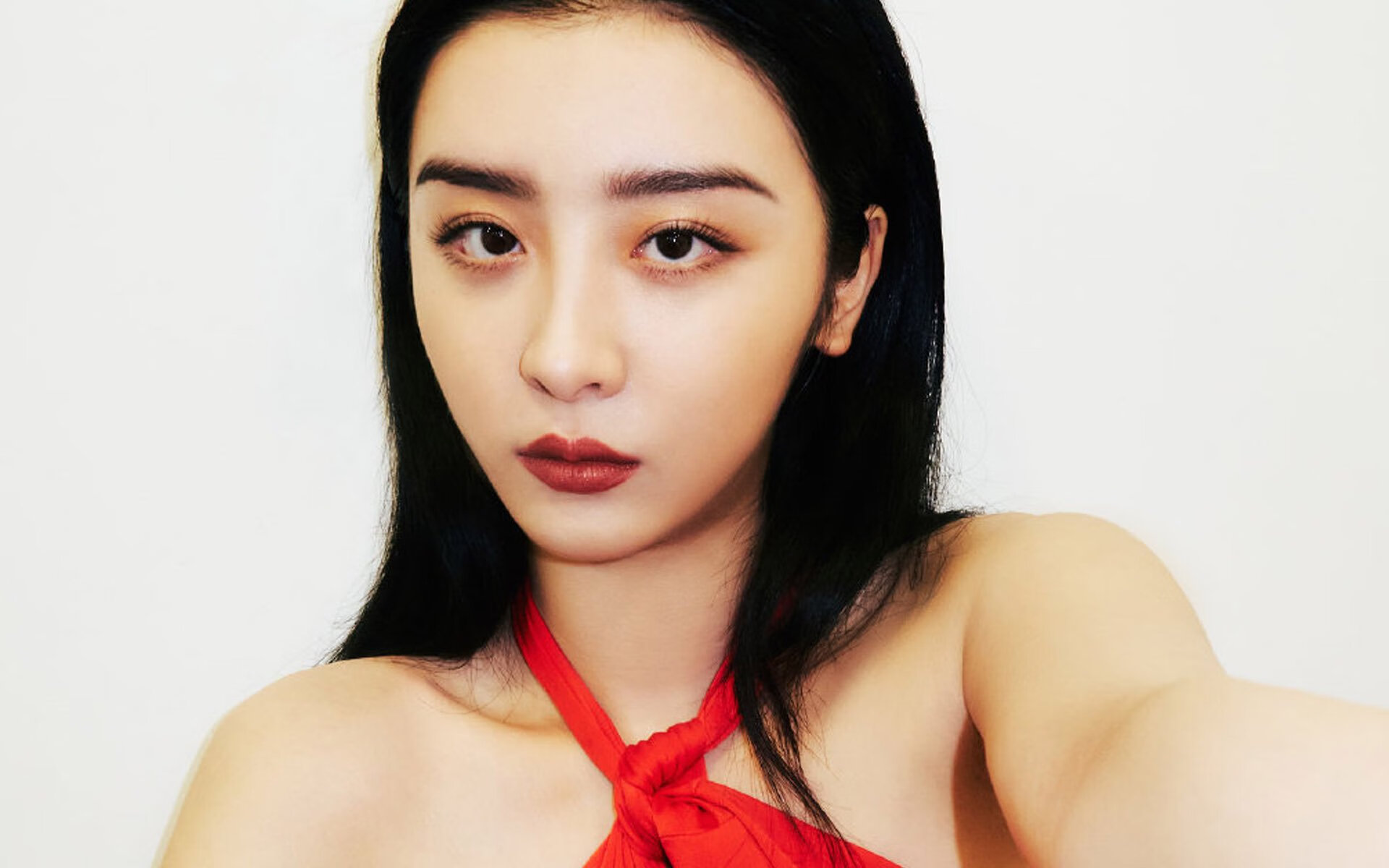 赛道与球场，库里如F1冠军般接管，爵士制霸独行侠的统治方程式