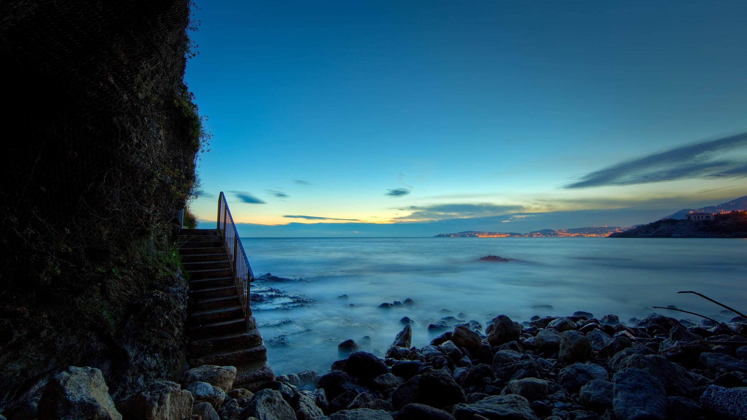 致命一击！欧文最后45秒接管比赛，独行侠险胜火箭锁定关键卡位战
